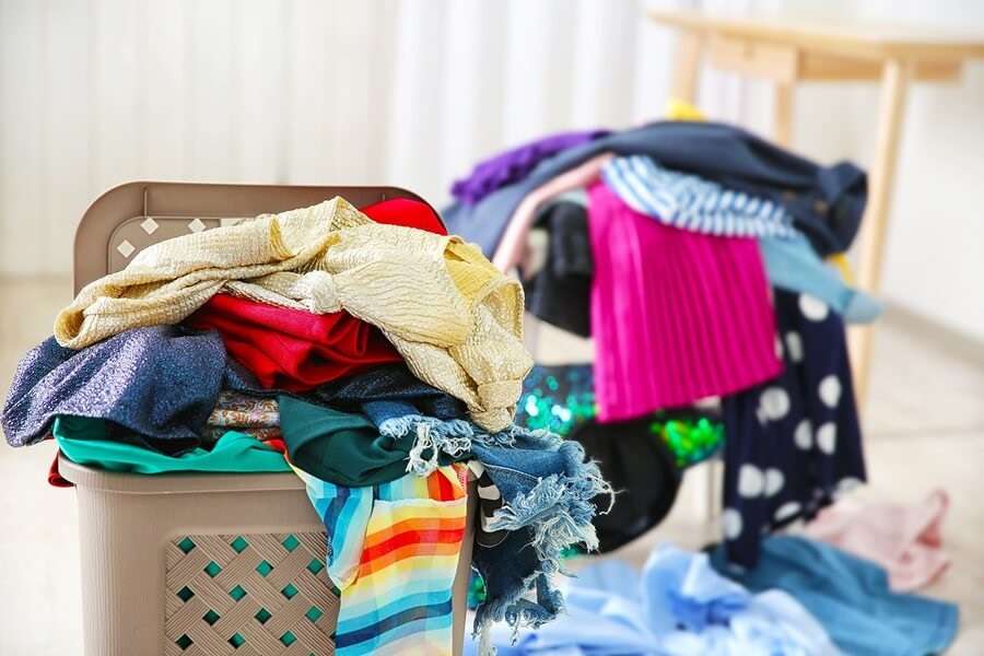 Tips Staf: 8 Trik Mencuci untuk Pakaian Anak Anda yang Berlumpur =